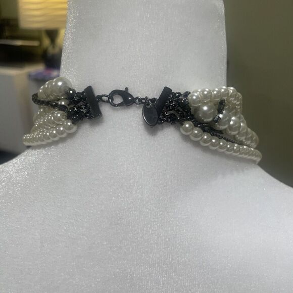 Faux Pearl Multistrand Silver Tone Heavy Chunky Pendant Necklace - Picture 5 of 5